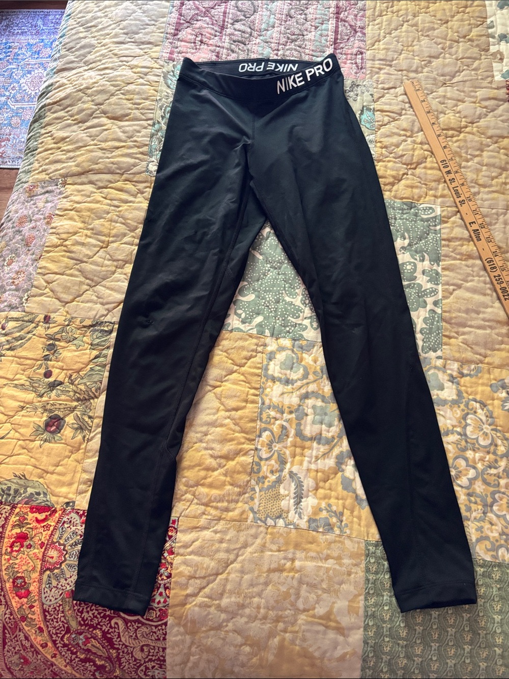 Nike Black Girls' Performance Leggings
